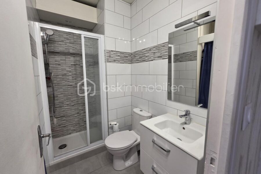 Appartement à vendre à Balaruc les bains — Vue parc & jardin — photo 8