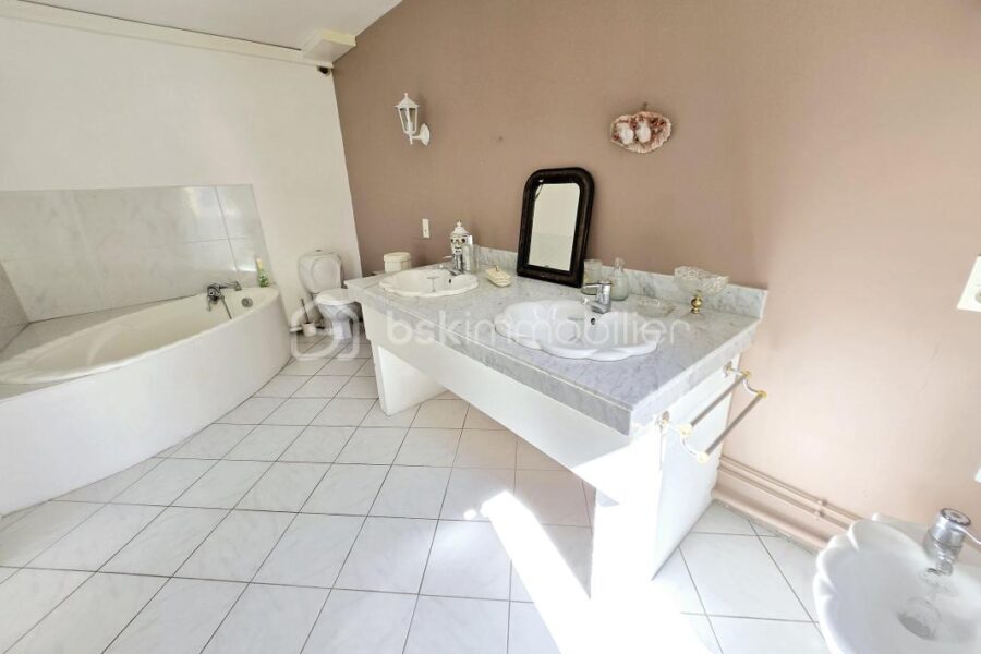Appartement à vendre à Gruissan — Vue sur la ville — photo 7