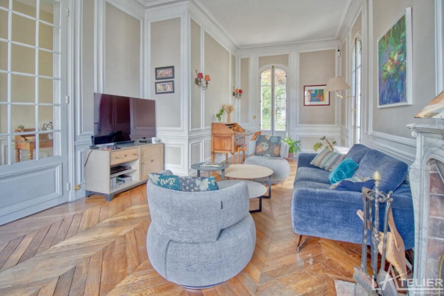 Maison à vendre à Saint cloud — Vue sur la ville — photo 7