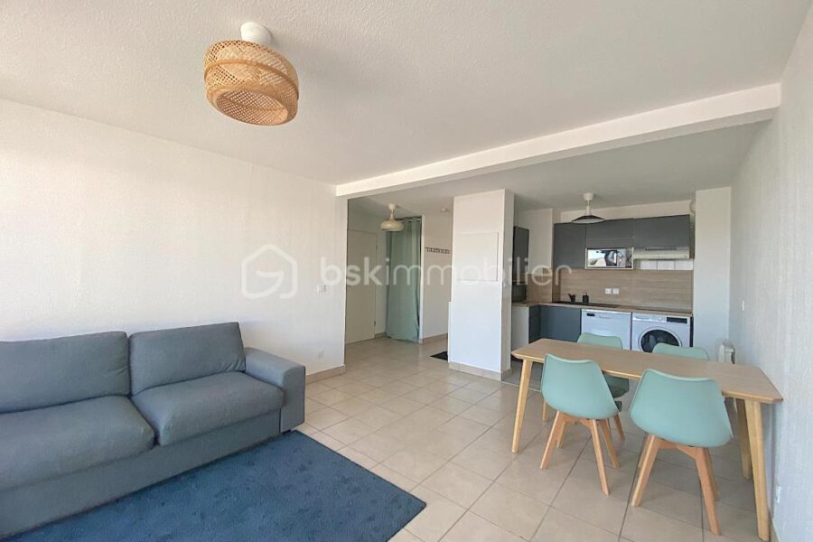 Appartement à vendre à Bordeaux — Vue sur la ville — photo 8