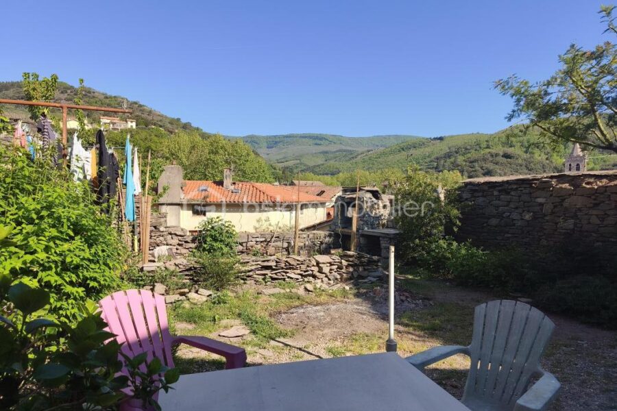 Maison à vendre à Saint pons de thomieres — Vue nature — photo 1