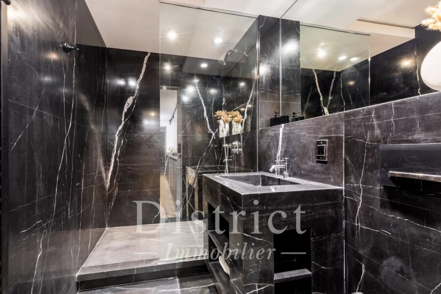 Appartement à vendre à Paris 8ème — Vue sur la ville — photo 9