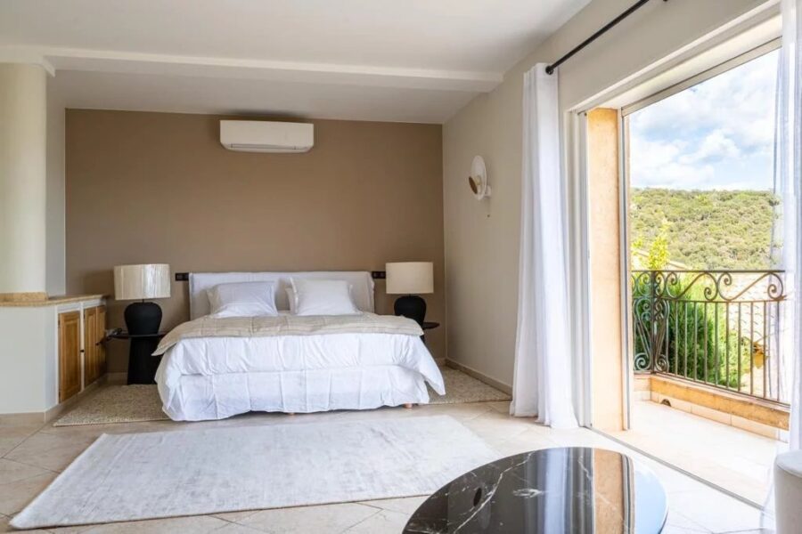 Maison à vendre à Grimaud — Vue mer — photo 9