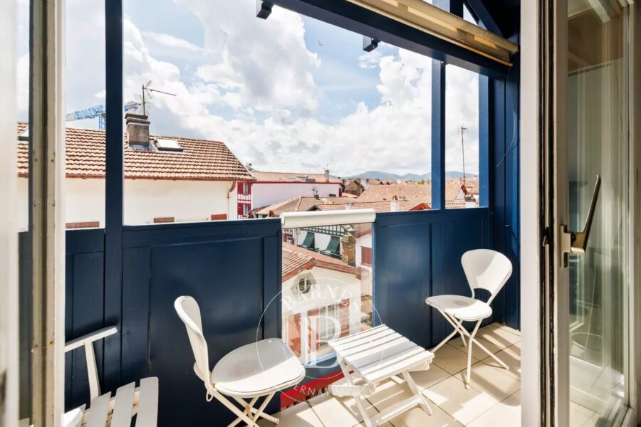 Appartement à vendre à Saint-jean-de-luz — Vue montagne — photo 2