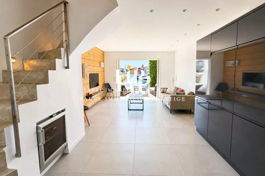 Maison à vendre à Grimaud — Vue marina & port — photo 2