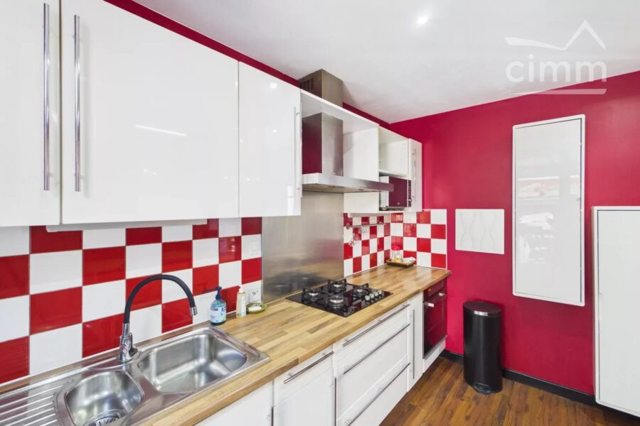 Maison à vendre à Sassenage — Vue parc & jardin — photo 6