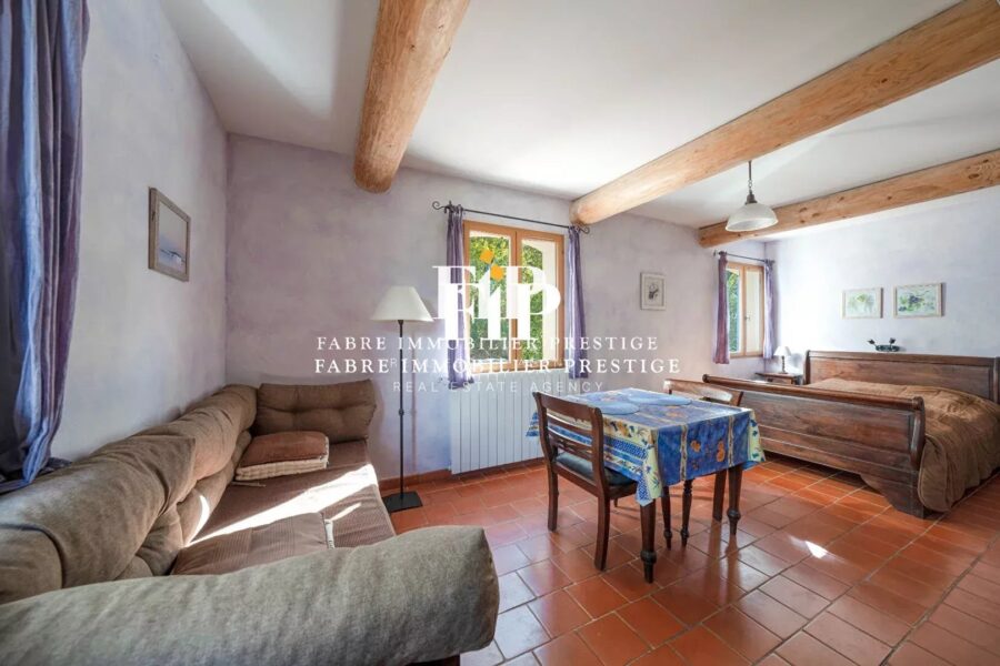 Maison à vendre à Saint-maximin-la-sainte-baume — Vue nature — photo 17