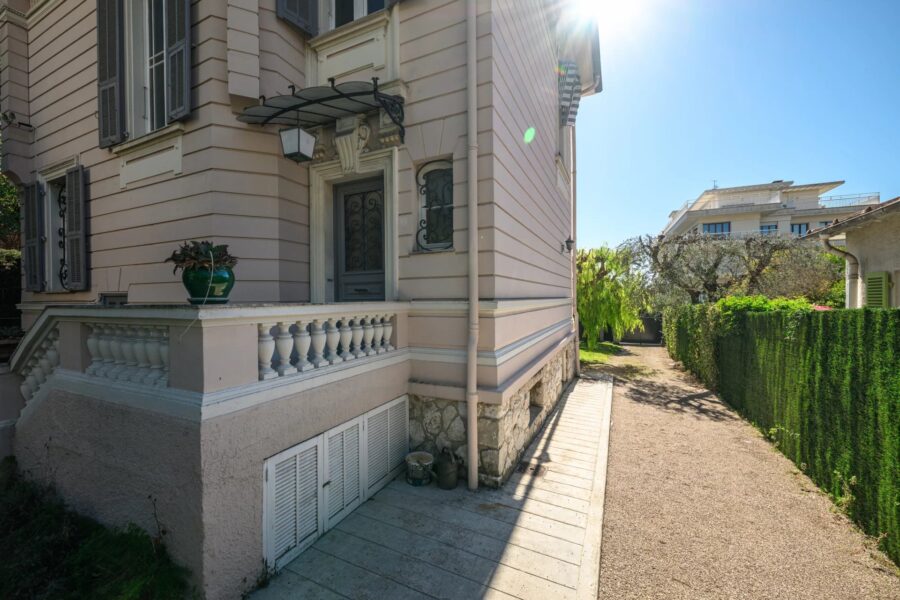 Maison à vendre à Nice — Vue nature — photo 21
