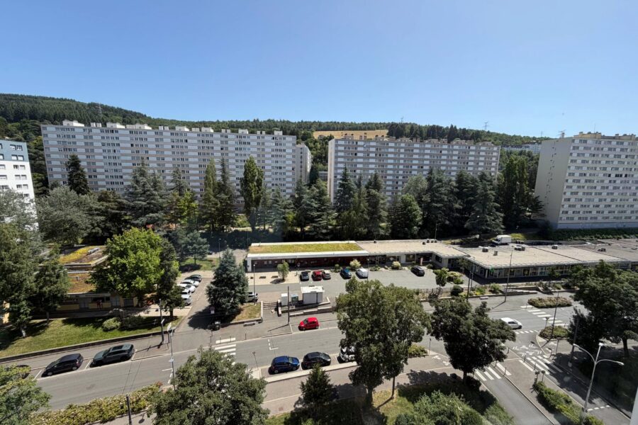 Appartement à vendre à Saint-Étienne — Vue sur la ville — photo 14