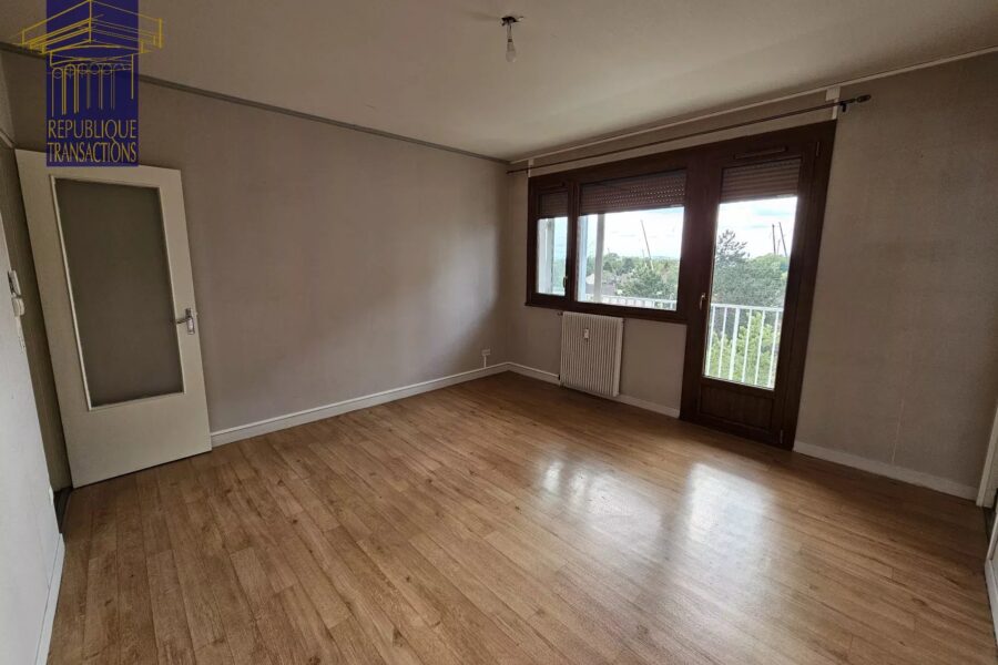 Appartement à vendre à Beaune — Vue sur la ville — photo 11