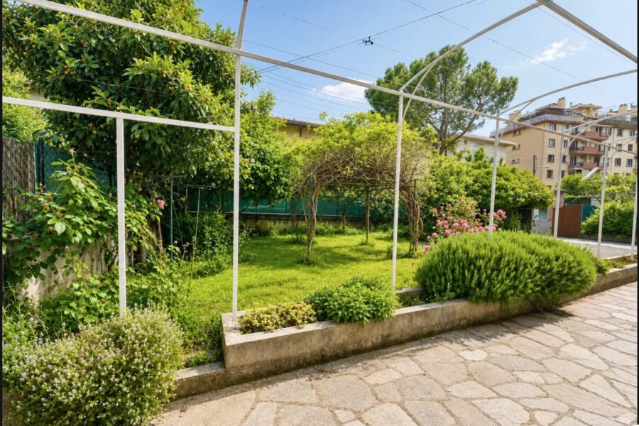 Appartement à vendre à Nice — Vue dégagée — photo 1