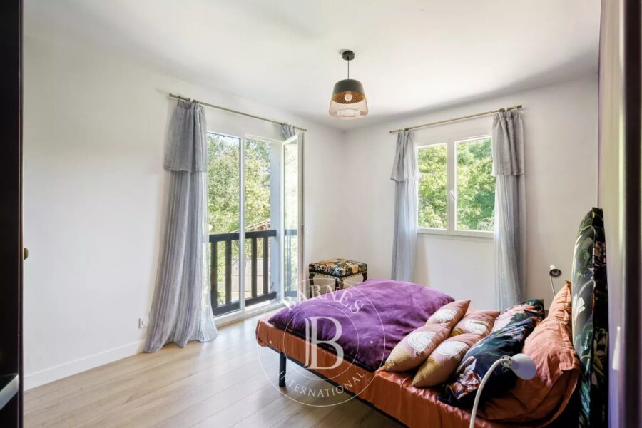 Maison à vendre à Ascain — Vue montagne — photo 10