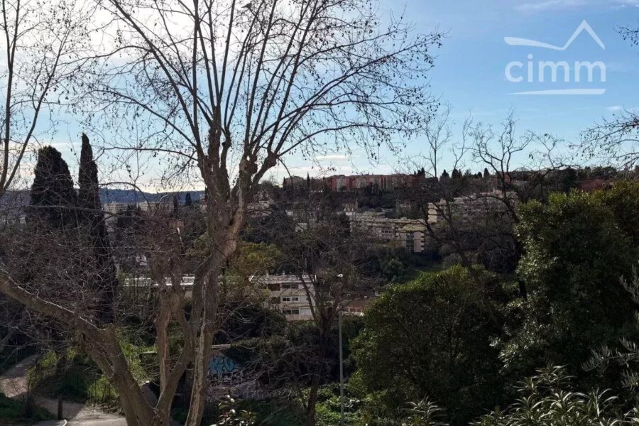 Appartement à vendre à Grasse — Vue montagne — photo 1