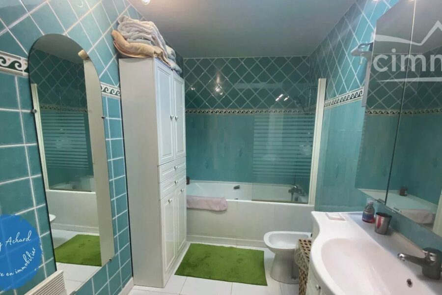 Maison à vendre à Cartelègue — Vue parc & jardin — photo 8