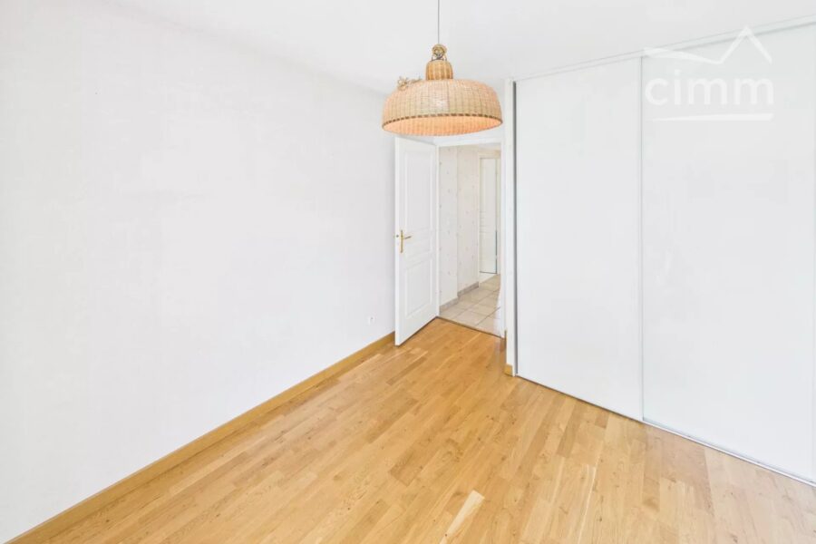 Appartement à vendre à Échirolles — Vue parc & jardin — photo 11