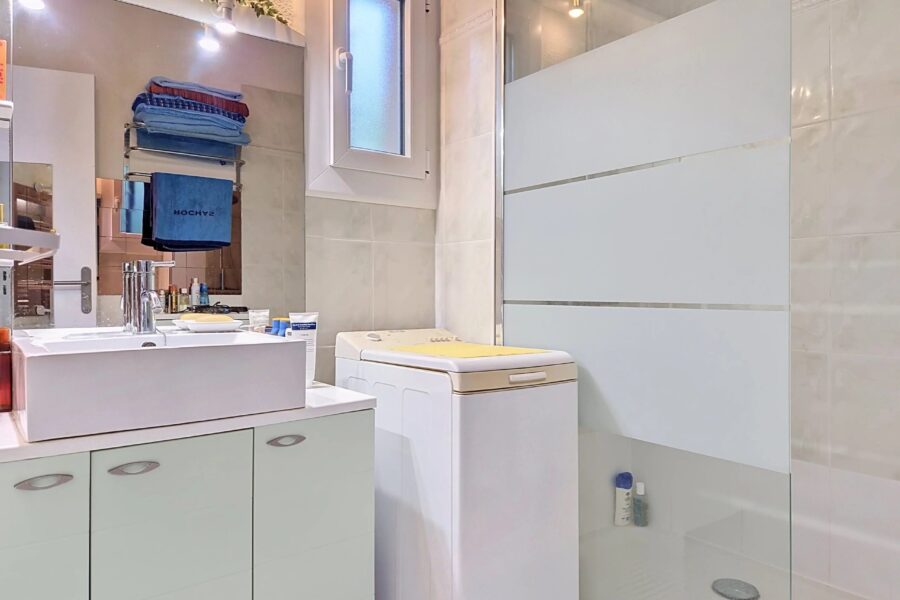Appartement à vendre à Vallauris — Vue mer — photo 9