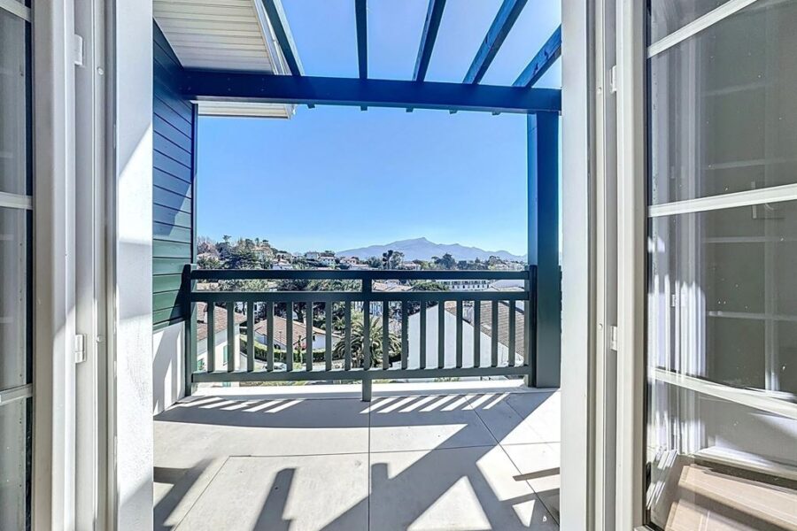 Maison à vendre à St jean de luz — Vue montagne — photo 5