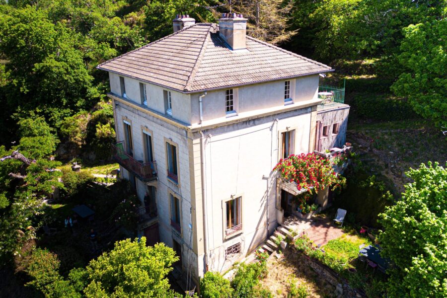 Maison à vendre à Le chambon-feugerolles — Vue nature — photo 2
