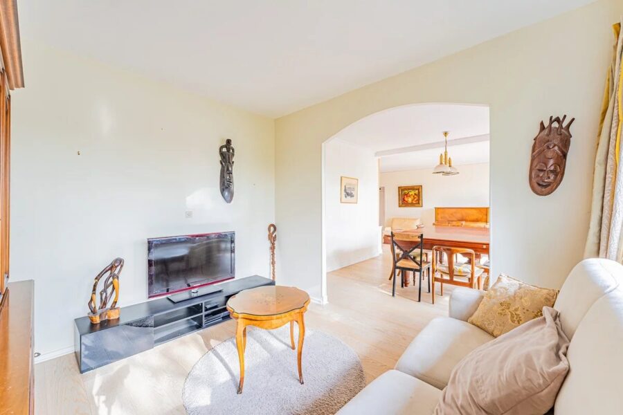Appartement à vendre à La celle-saint-cloud — Vue parc & jardin — photo 5