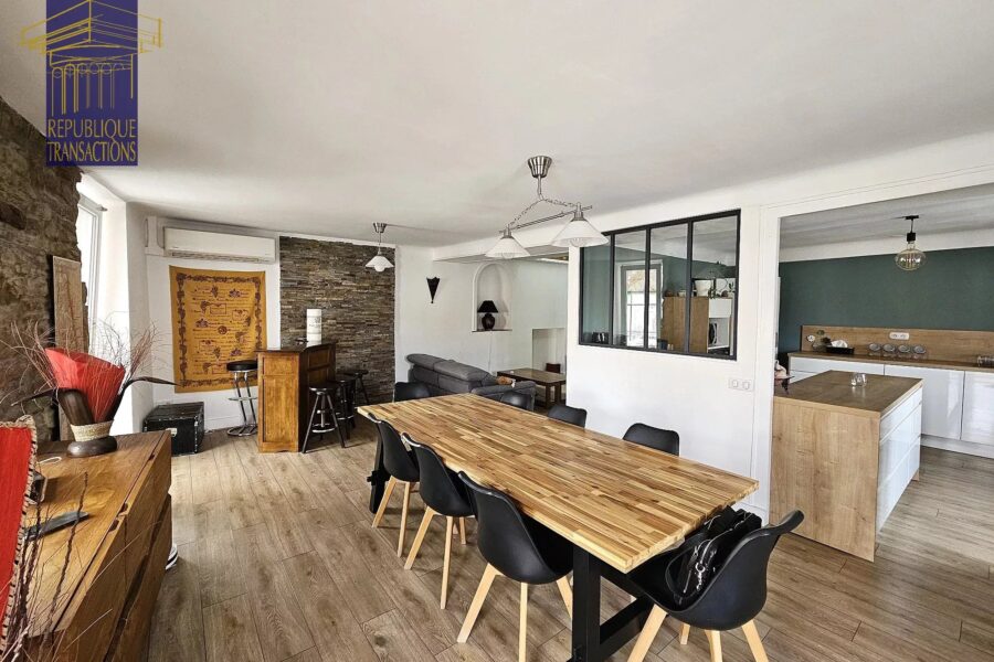 Appartement à vendre à Beaune — Vue sur la ville — photo 2