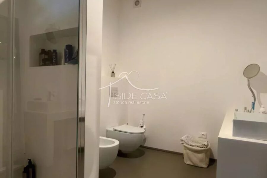 Appartement à vendre à Mantova — Vue fleuve — photo 9