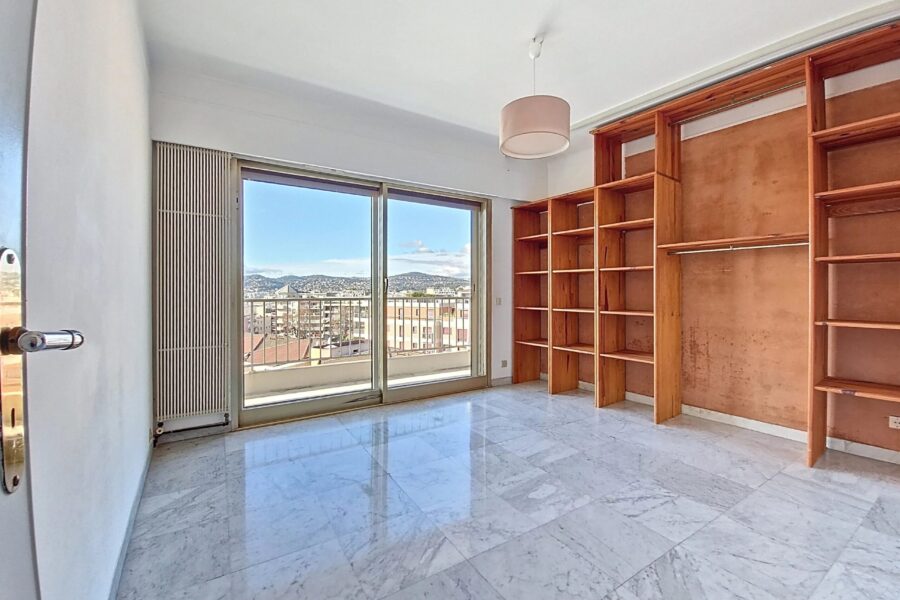 Appartement à vendre à Juan-les-pins — Vue mer — photo 7