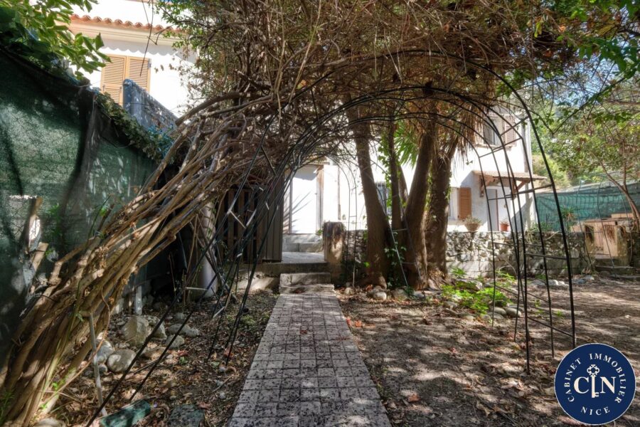Maison à vendre à Nice — Vue nature — photo 13