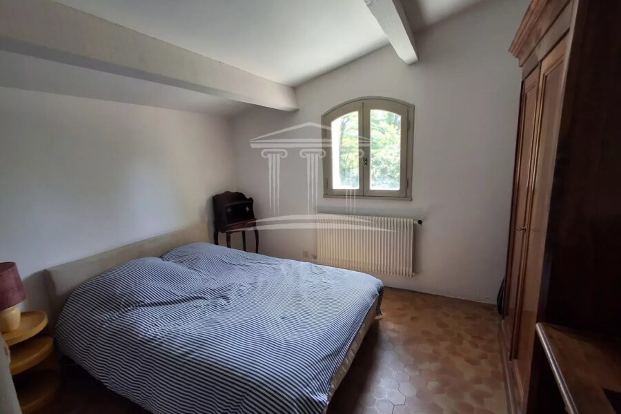 Maison à vendre à Sorgues — Vue parc & jardin — photo 9