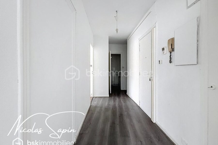 Appartement à vendre à Grenoble — Vue sur la ville — photo 8