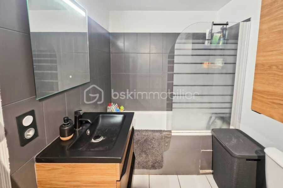 Appartement à vendre à Meaux — Vue sur la ville — photo 9