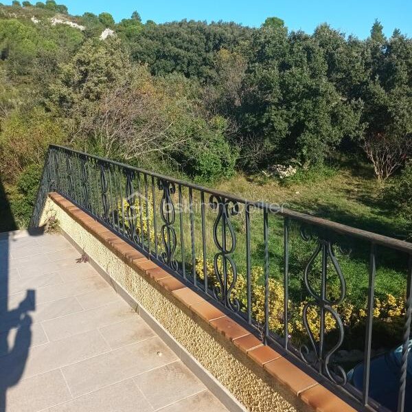 Maison à vendre à Saint hilaire d ozilhan — Vue nature — photo 1