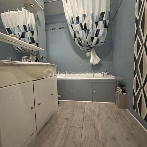Appartement à vendre à Yerres — Vue parc & jardin — photo 9