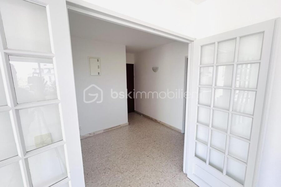 Appartement à louer à Arles — Vue parc & jardin — photo 8