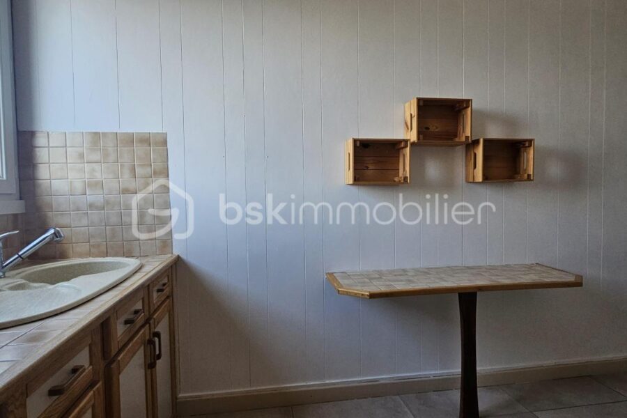 Appartement à vendre à Vichy — Vue sur la ville — photo 8