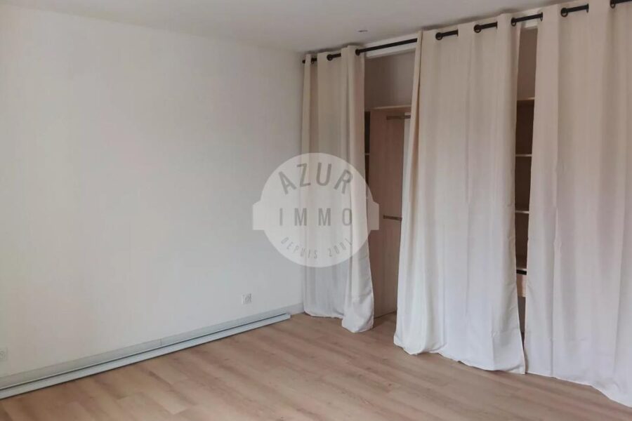 Appartement à louer à Saint zacharie — Vue dégagée — photo 9