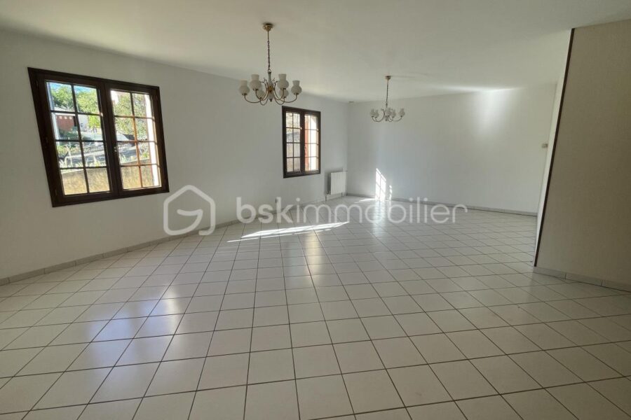 Maison à vendre à Mouleydier — Vue dégagée — photo 9