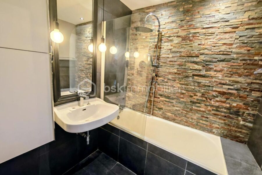 Appartement à vendre à Vallauris — Vue sur la ville — photo 8