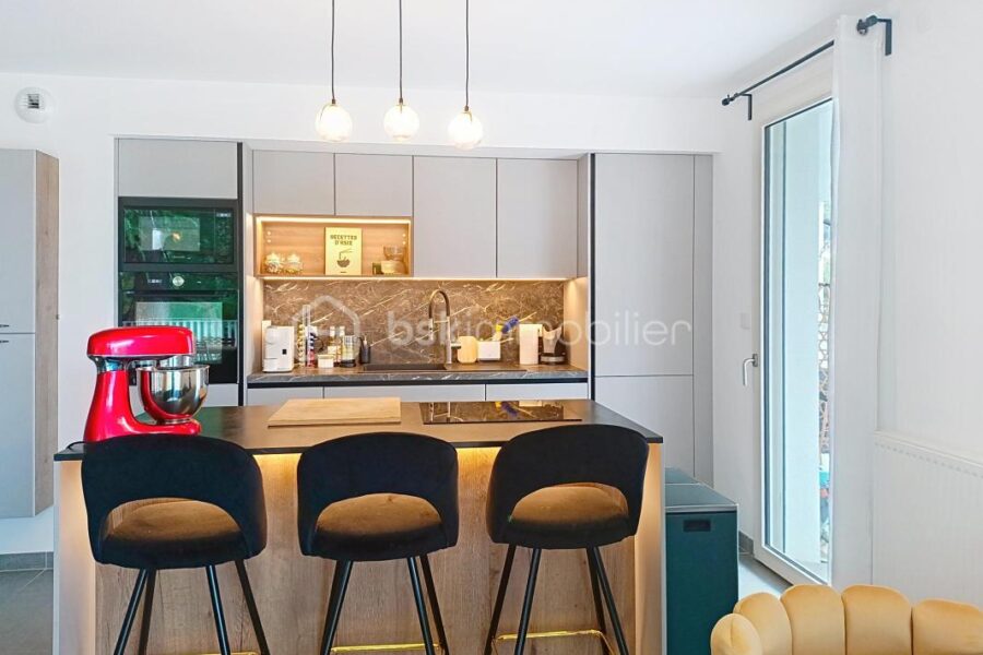 Appartement à vendre à Voiron — Vue montagne — photo 9