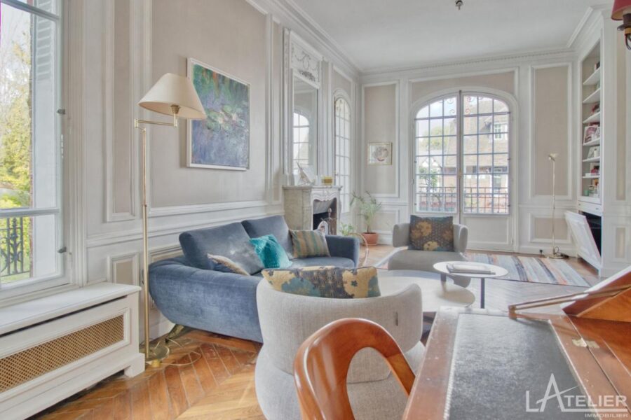Maison à vendre à Saint cloud — Vue sur la ville — photo 8