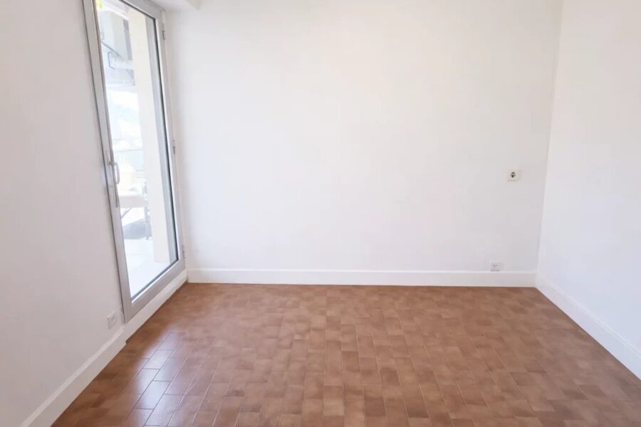Appartement à vendre à Nice — Vue sur la ville — photo 5