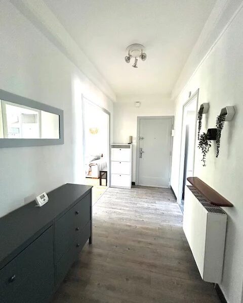 Appartement à louer à Saint-Étienne — Vue sur la ville — photo 5