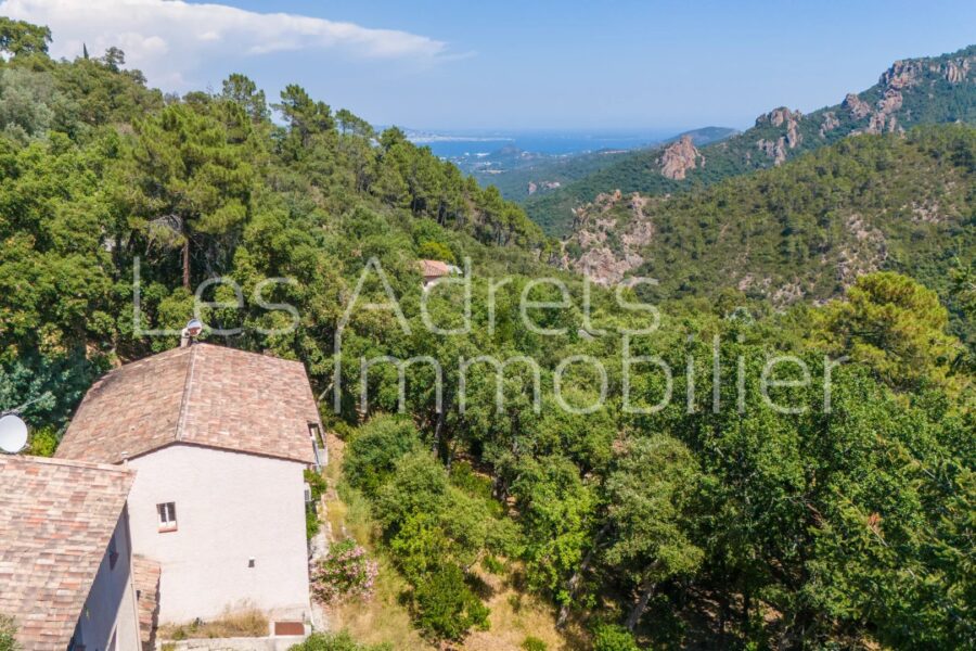 Maison à vendre à Les adrets-de-l&rsquo;estérel — Vue montagne — photo 33