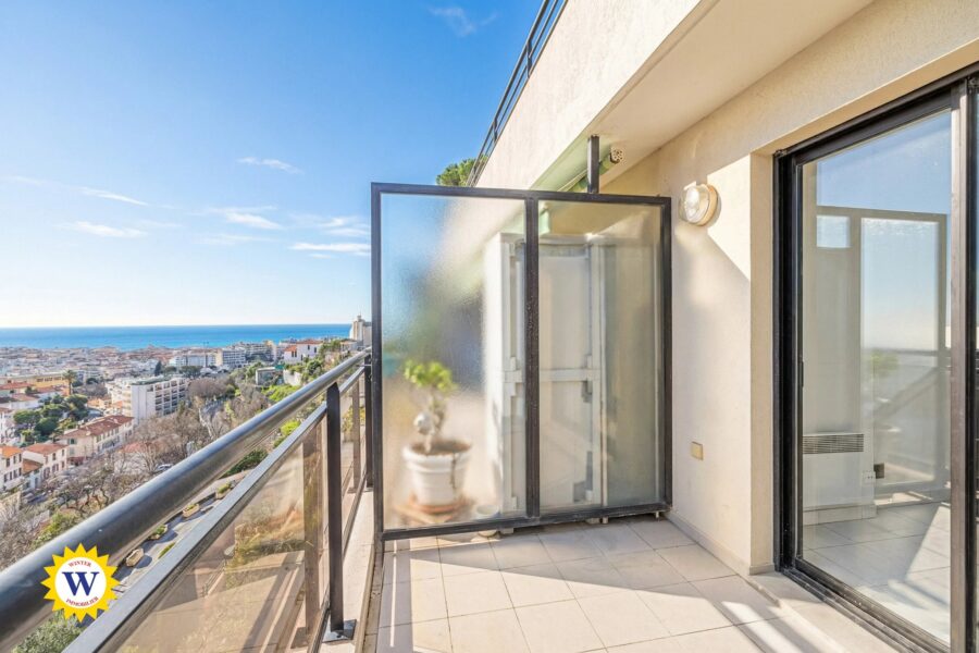 Appartement à louer à Nice — Vue mer — photo 3