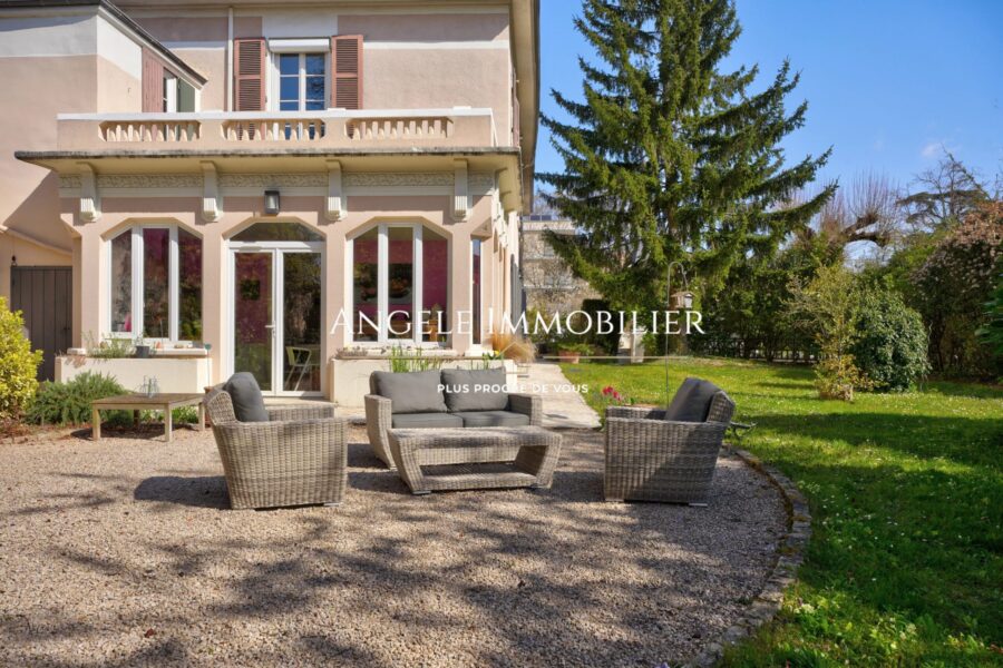 Maison à vendre à Écully — Vue parc & jardin — photo 26