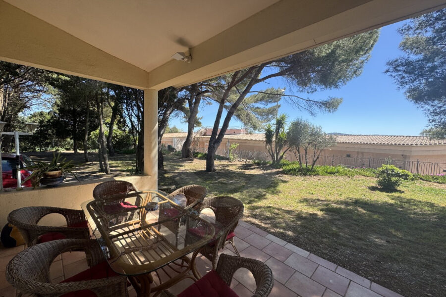 Maison à vendre à Bouzigues — Vue mer — photo 8