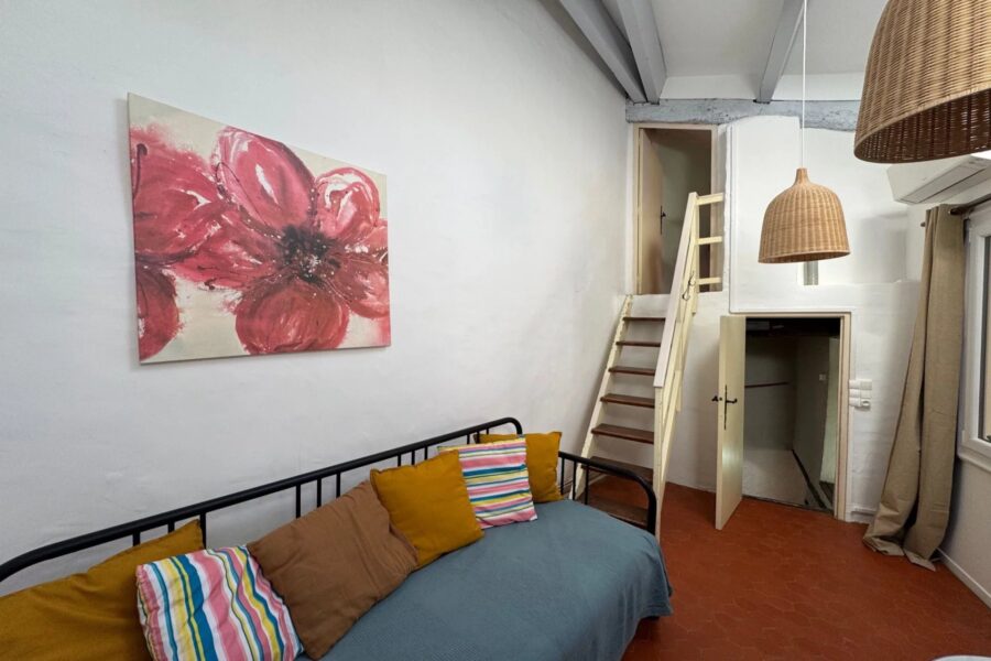 Maison à vendre à Cotignac — Vue sur la ville — photo 28