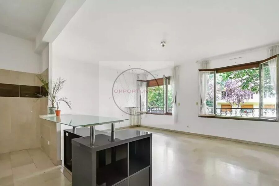Appartement à vendre à Fontenay-sous-bois — Vue parc & jardin — photo 7