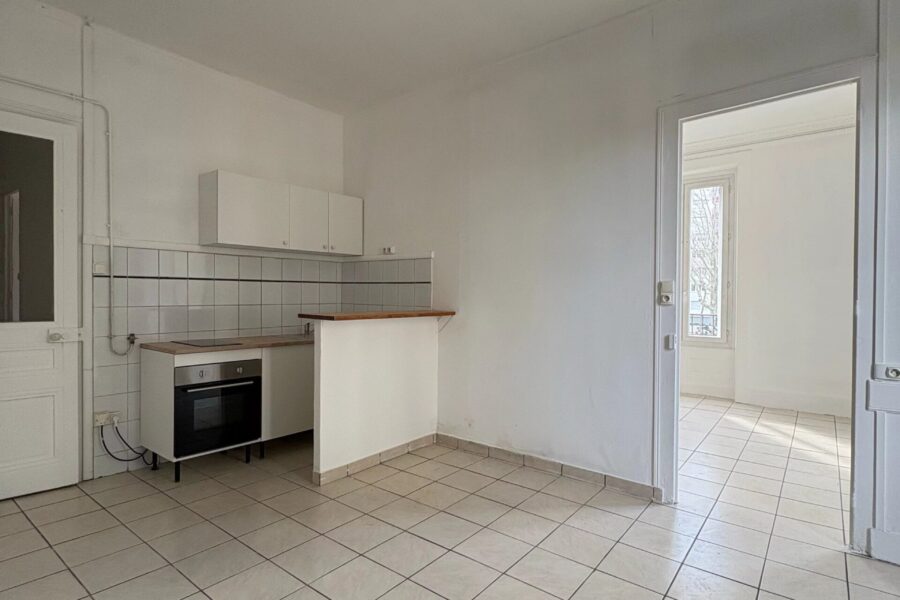 Appartement à louer à Saint-Étienne — Vue sur la ville — photo 12