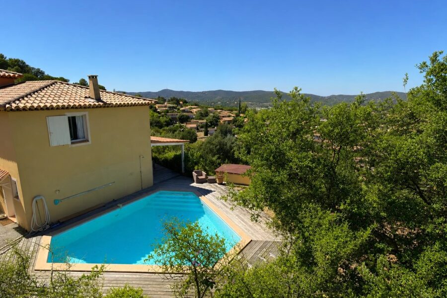 Maison à vendre à Le lavandou — Vue montagne — photo 3