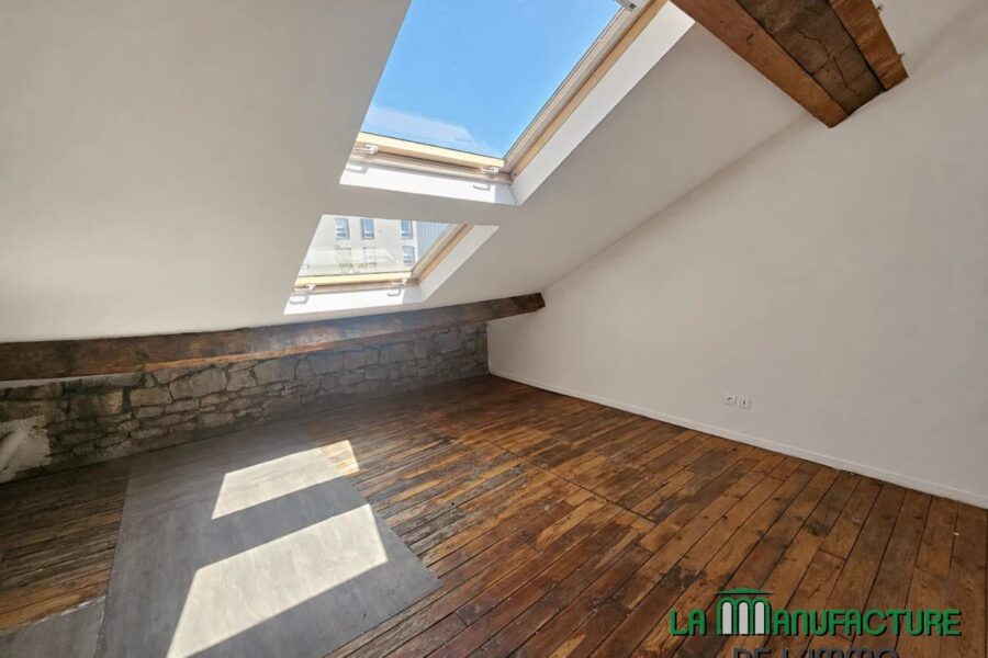 Appartement à vendre à Saint-Étienne — Vue sur la ville — photo 8